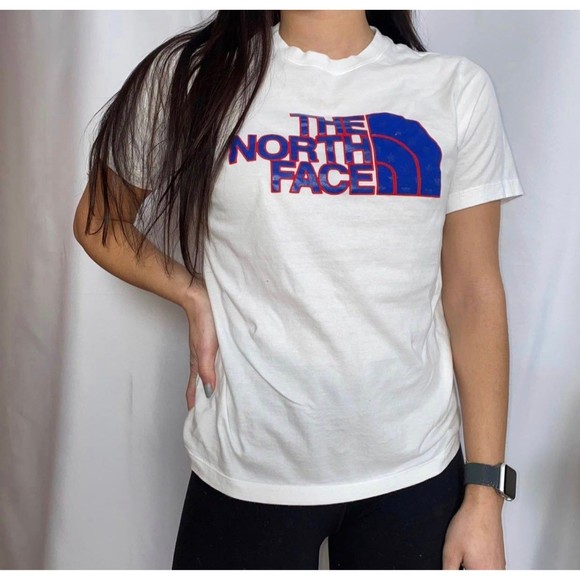 The North Face white short sleeve - Picture 1 of 3